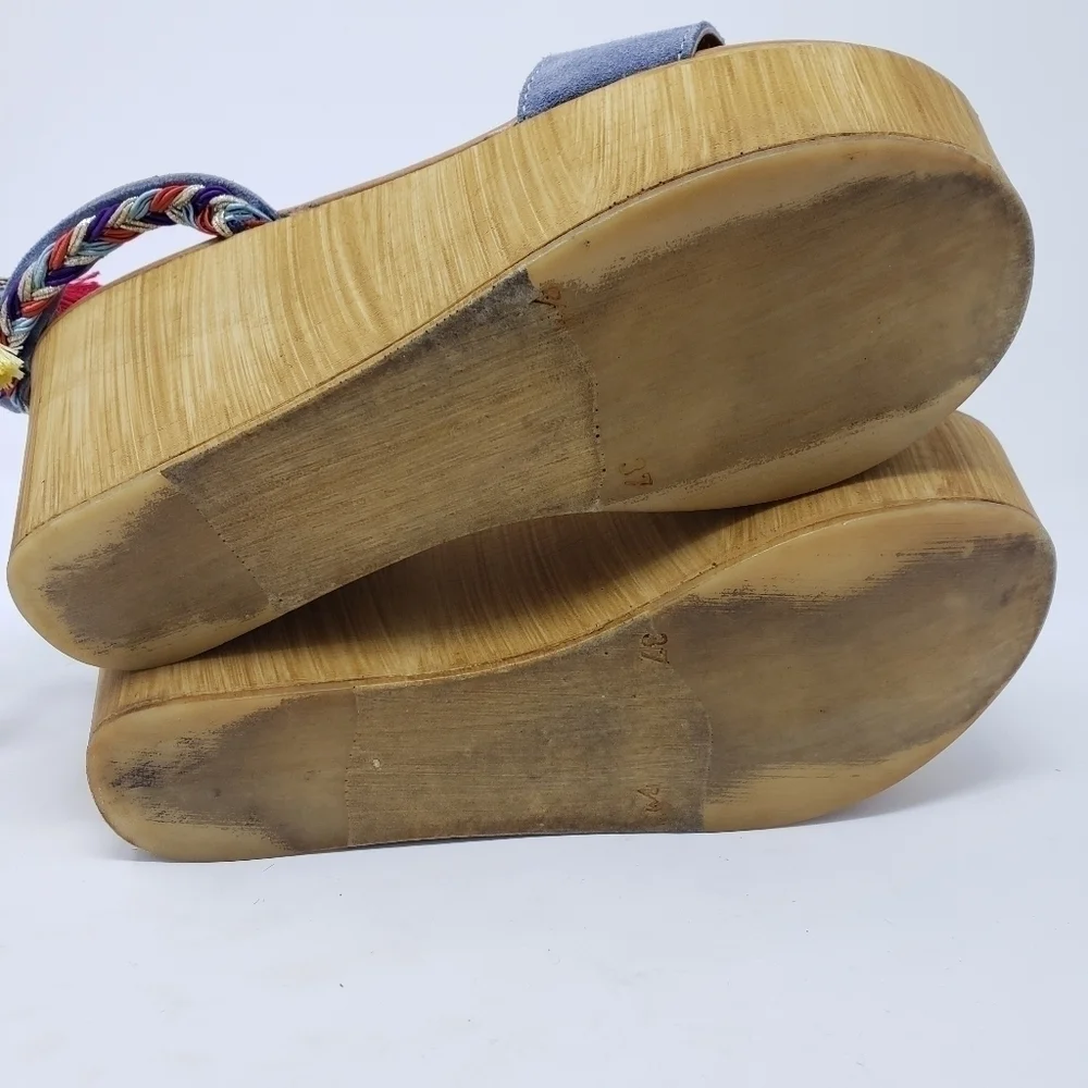 STEVE MADDEN Platform Wedges